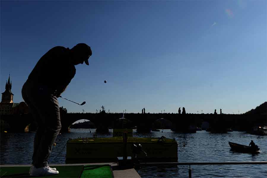 Unbekannter Golfer beim D+D Real Czech Masters