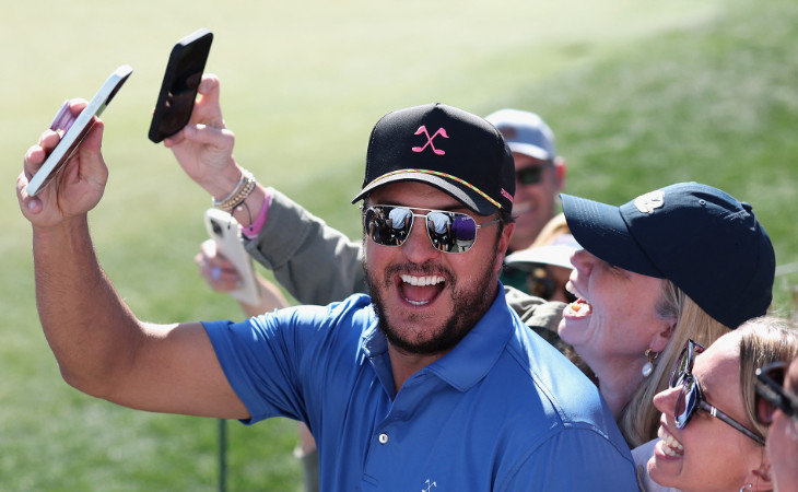 Luke Bryan unter den Fans bei der WM Phoenix Open