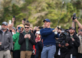 Rory McIlroy siegt dank starker Schlussrunde in Pebble Beach